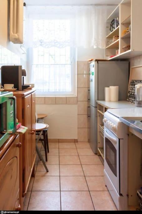 Spacious Retro Flat Close To National Stadium * Warszawa