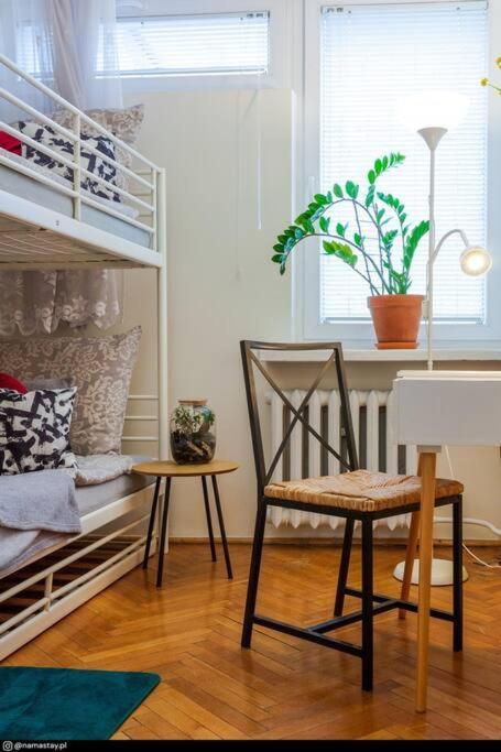 Spacious Retro Flat Close To National Stadium Apartament Warszawa